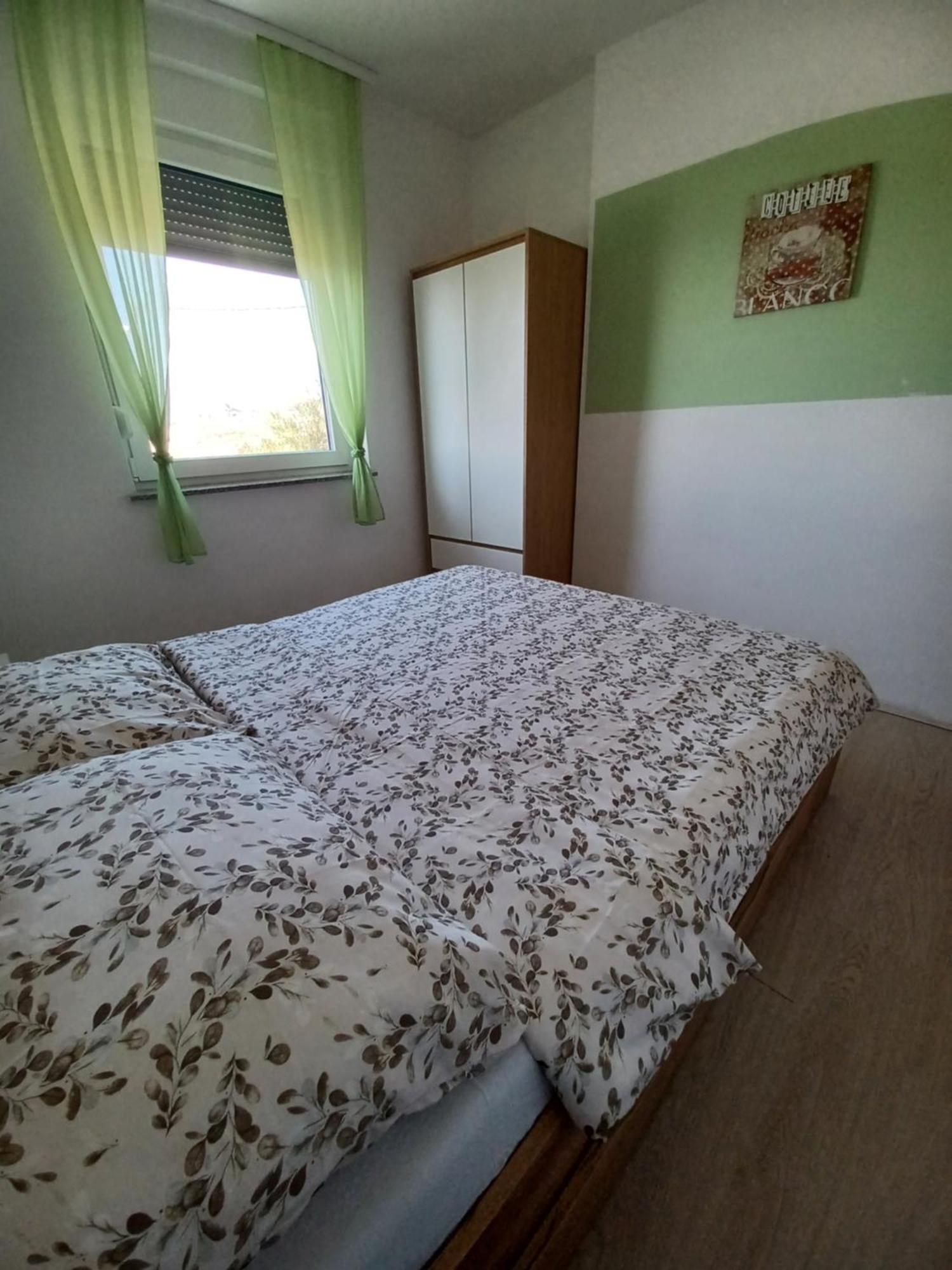 Apartmani Suncev Sjaj Rtina Kültér fotó